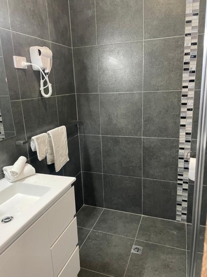 Shepparton Motor Inn Tudor House Motel Ngoại thất bức ảnh