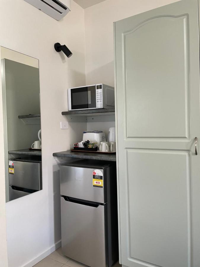 Shepparton Motor Inn Tudor House Motel Ngoại thất bức ảnh